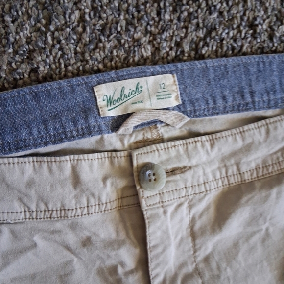 Woolrich Convertible Roll-up Bermuda Shorts Beige Stretchy Sz 12 Minimalist - Picture 3 of 6